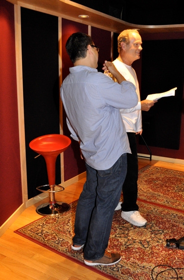 Photo Coverage: Kelsey Grammer Records for  'Carols For A Cure' Image