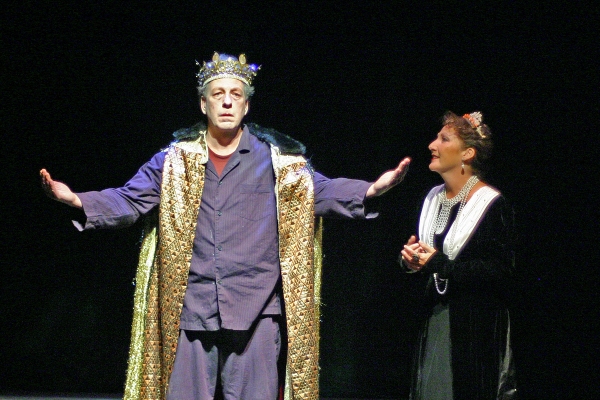 Photo Flash: TheatreWorks New Milford presents EXIT THE KING Image