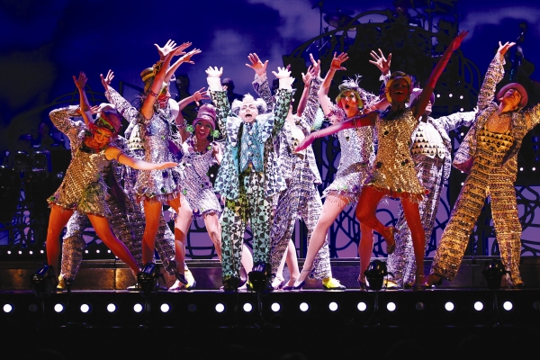 Photo Coverage: Cirque du Soleil's Banana Shpeel Slides into Toronto 9/19-10/10 Image