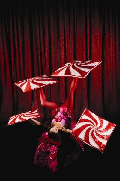 Photo Coverage: Cirque du Soleil's Banana Shpeel Slides into Toronto 9/19-10/10 Image