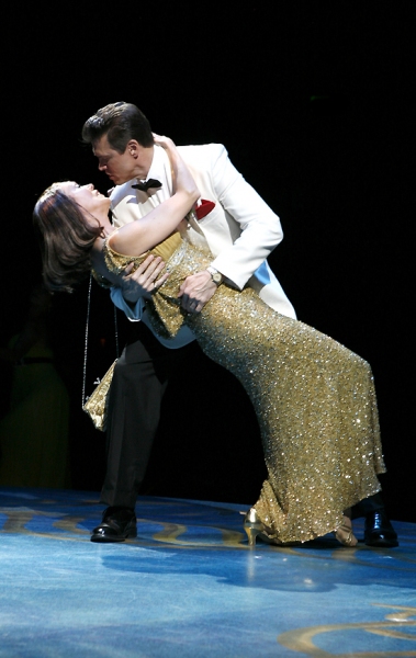 Photo Flash: Dirty Rotten Scoundrels at North Shore Music Theatre Image
