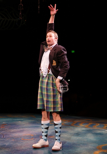 Photo Flash: Dirty Rotten Scoundrels at North Shore Music Theatre Image
