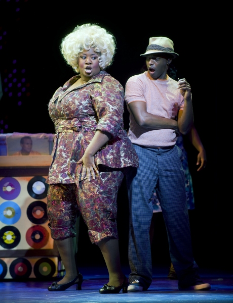Photo Flash: HAIRSPRAY at Paper Mill Playhouse Image