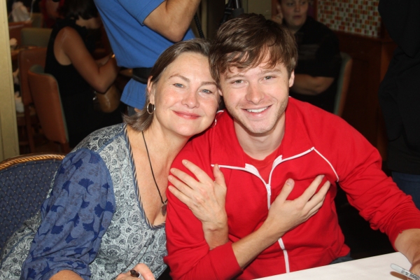 Photo Coverage: 2010 BC/EFA Flea Market - Celebrity Tables! Image