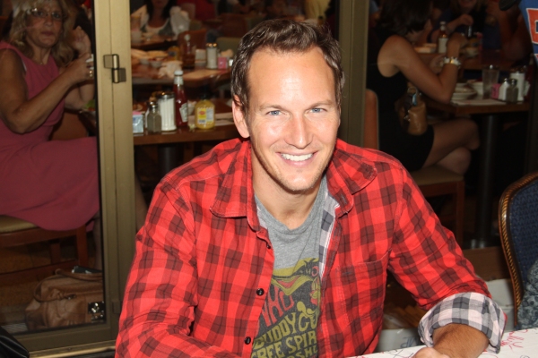 Photo Coverage: 2010 BC/EFA Flea Market - Celebrity Tables! Image