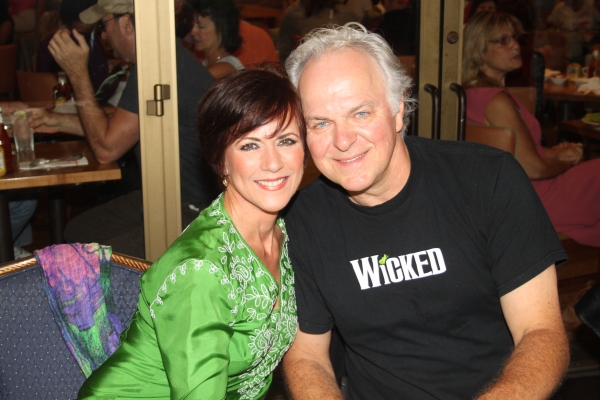 Photo Coverage: 2010 BC/EFA Flea Market - Celebrity Tables! Image