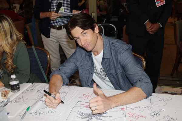Photo Coverage: 2010 BC/EFA Flea Market - Celebrity Tables! Image