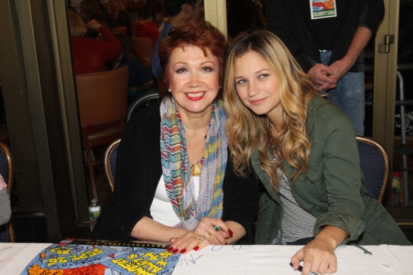 Photo Coverage: 2010 BC/EFA Flea Market - Celebrity Tables! Image