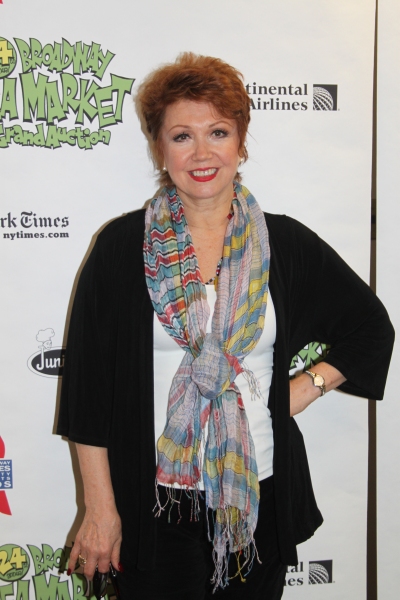 Photo Coverage: 2010 BC/EFA Flea Market! Image
