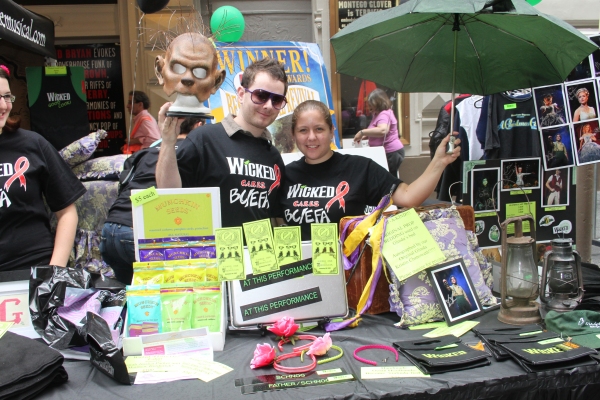 Photo Coverage: 2010 BC/EFA Flea Market! Image