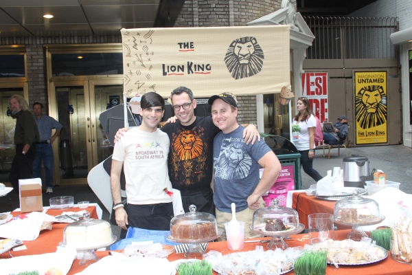 Photo Coverage: 2010 BC/EFA Flea Market! Image
