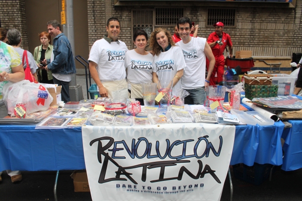 Photo Coverage: 2010 BC/EFA Flea Market! Image