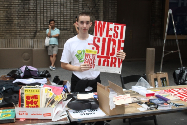 Photo Coverage: 2010 BC/EFA Flea Market! Image
