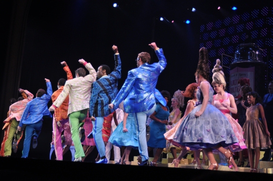 Photo Coverage: Sieber Opens in HAIRSPRAY at Paper Mill! Image