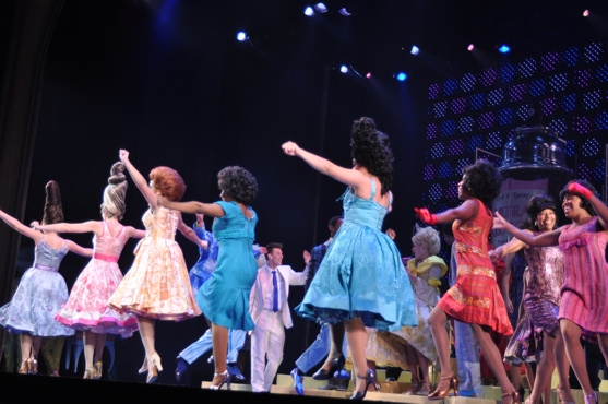 Photo Coverage: Sieber Opens in HAIRSPRAY at Paper Mill! Image