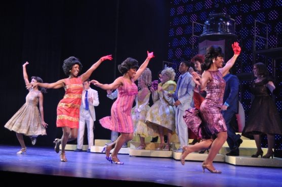 Photo Coverage: Sieber Opens in HAIRSPRAY at Paper Mill! Image