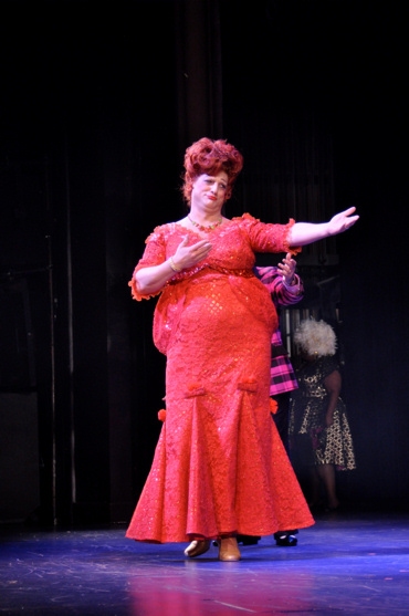 Photo Coverage: Sieber Opens in HAIRSPRAY at Paper Mill! Image