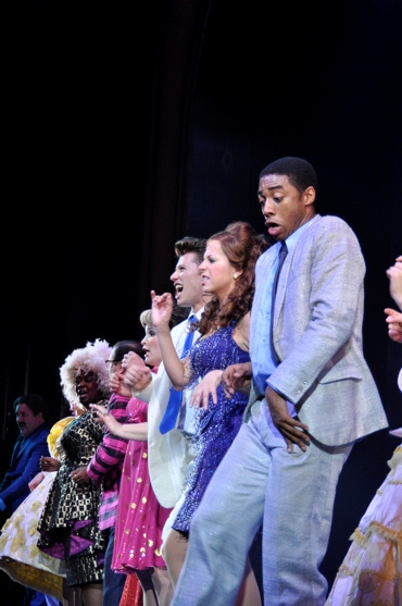Photo Coverage: Sieber Opens in HAIRSPRAY at Paper Mill! Image
