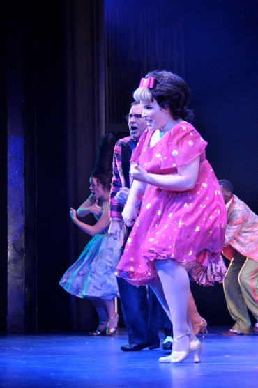 Photo Coverage: Sieber Opens in HAIRSPRAY at Paper Mill! Image