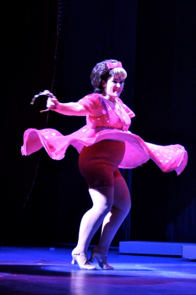 Photo Coverage: Sieber Opens in HAIRSPRAY at Paper Mill! Image