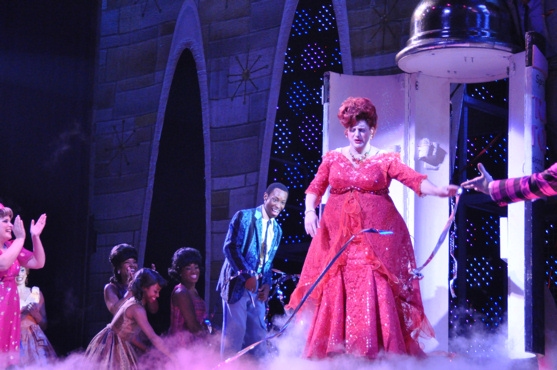 Photo Coverage: Sieber Opens in HAIRSPRAY at Paper Mill! Image