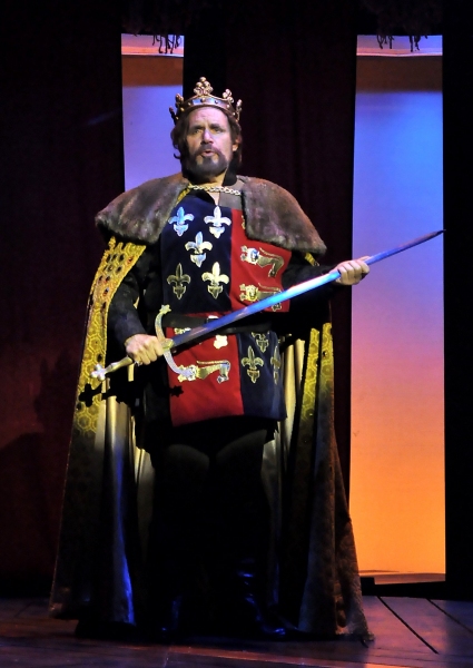 Photo Flash: Beef & Boards Dinner Theatre Presents CAMELOT Image