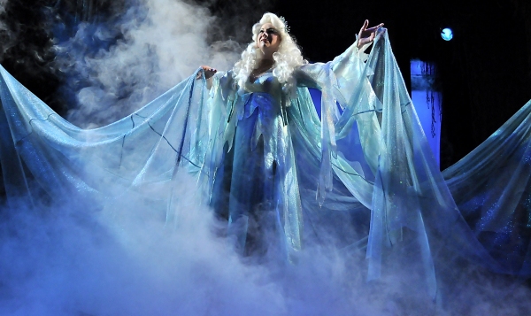 Photo Flash: Beef & Boards Dinner Theatre Presents CAMELOT Image