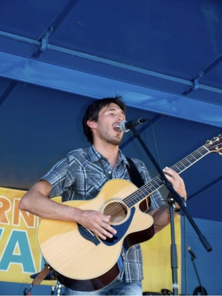 Photo Coverage: Sykes, Espinosa, Hilty & More at LA AIDS Walk  Image