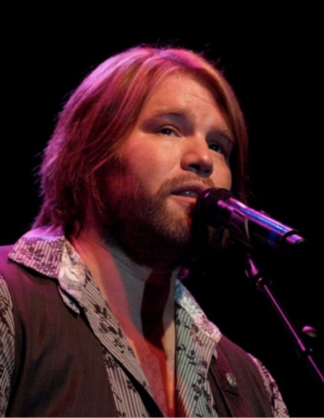 Photo Coverage: Sykes, Espinosa, Hilty & More at LA AIDS Walk Image