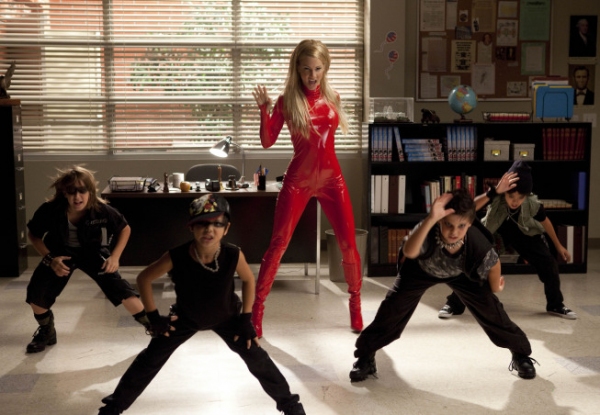 Brittany (Heather Morris) dreams of being Britney Spears Photo