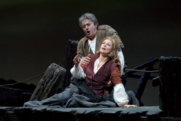 Photo Flash: RIGOLETTO Opens at the Met Image