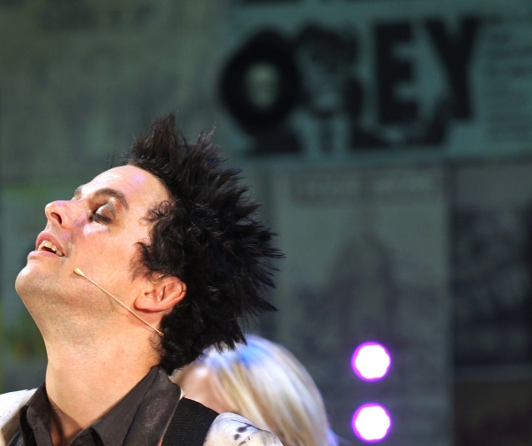 Photo Coverage: Billie Joe Armstrong Makes Broadway Debut in IDIOT! Image