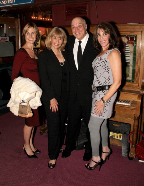 Photo Flash: Charles Fox At Cabaret At The Castle Image