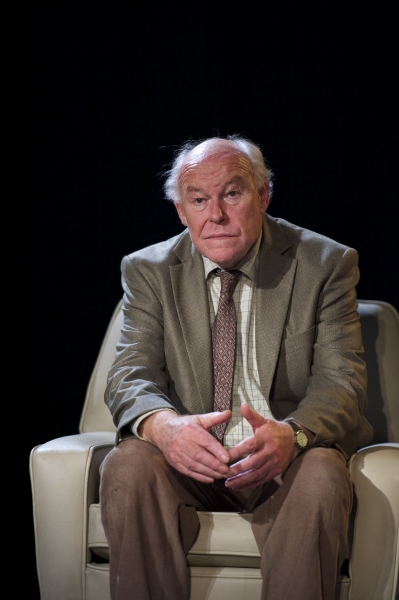 Timothy West Photo