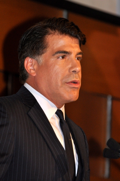 Photo Coverage: Batt and More at the 2010 GLAAD Media Awards Image