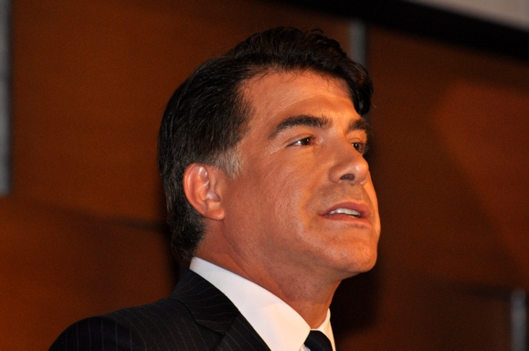 Photo Coverage: Batt and More at the 2010 GLAAD Media Awards Image