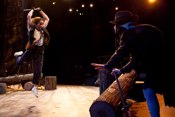Photo Flash: ROBIN HOOD Opens at Children's Theatre Company Image