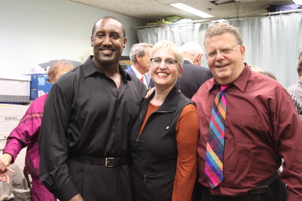 Photo Coverage: The Roar of the Greasepaint – The Smell of the Crowd Image