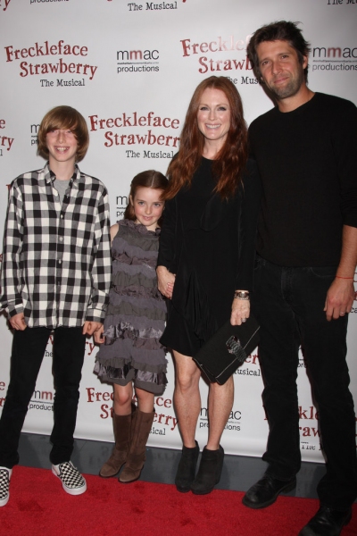 Julianne Moore and Family Photo