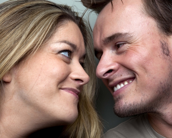 Photo Flash: Jon Lee and Julie Atherton Set for TOMORROW MORNING Image