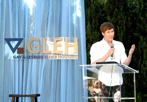 Photo Coverage: 9th annual GLEH Garden Party honoring Adam Shankman and Rona Barrett Image