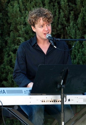 Photo Coverage: 9th annual GLEH Garden Party honoring Adam Shankman and Rona Barrett Image