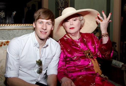 Photo Coverage: 9th annual GLEH Garden Party honoring Adam Shankman and Rona Barrett Image