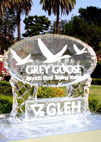 Photo Coverage: 9th annual GLEH Garden Party honoring Adam Shankman and Rona Barrett Image