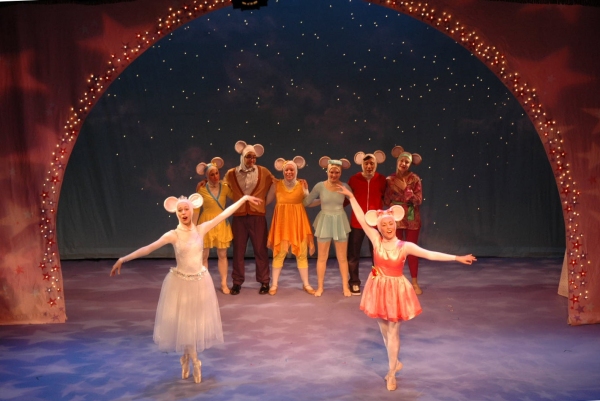 Photo Flash: ANGELINA BALLERINA at Vital Theatre Image