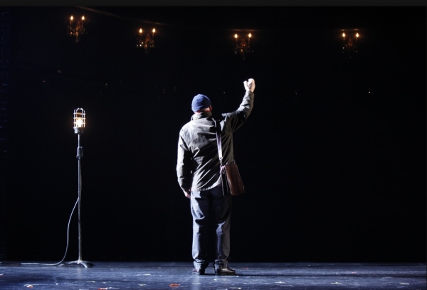 Photo Flash: A LIFE IN THE THEATRE on Broadway! Image