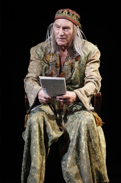 Photo Flash: A LIFE IN THE THEATRE on Broadway! Image