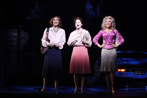 Dee Hoty as Violet Newstead, Mamie Parris as Judy Bernly and Diana DeGarmo as Doralee Photo