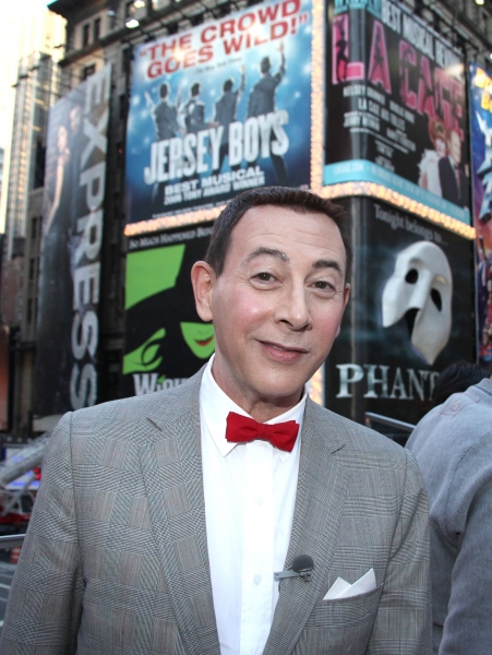 Photo Coverage: PEE-WEE Takes Times Square! Image