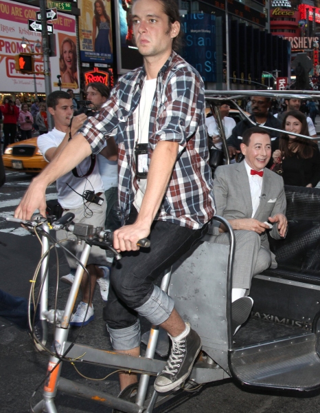 Photo Coverage: PEE-WEE Takes Times Square! Image